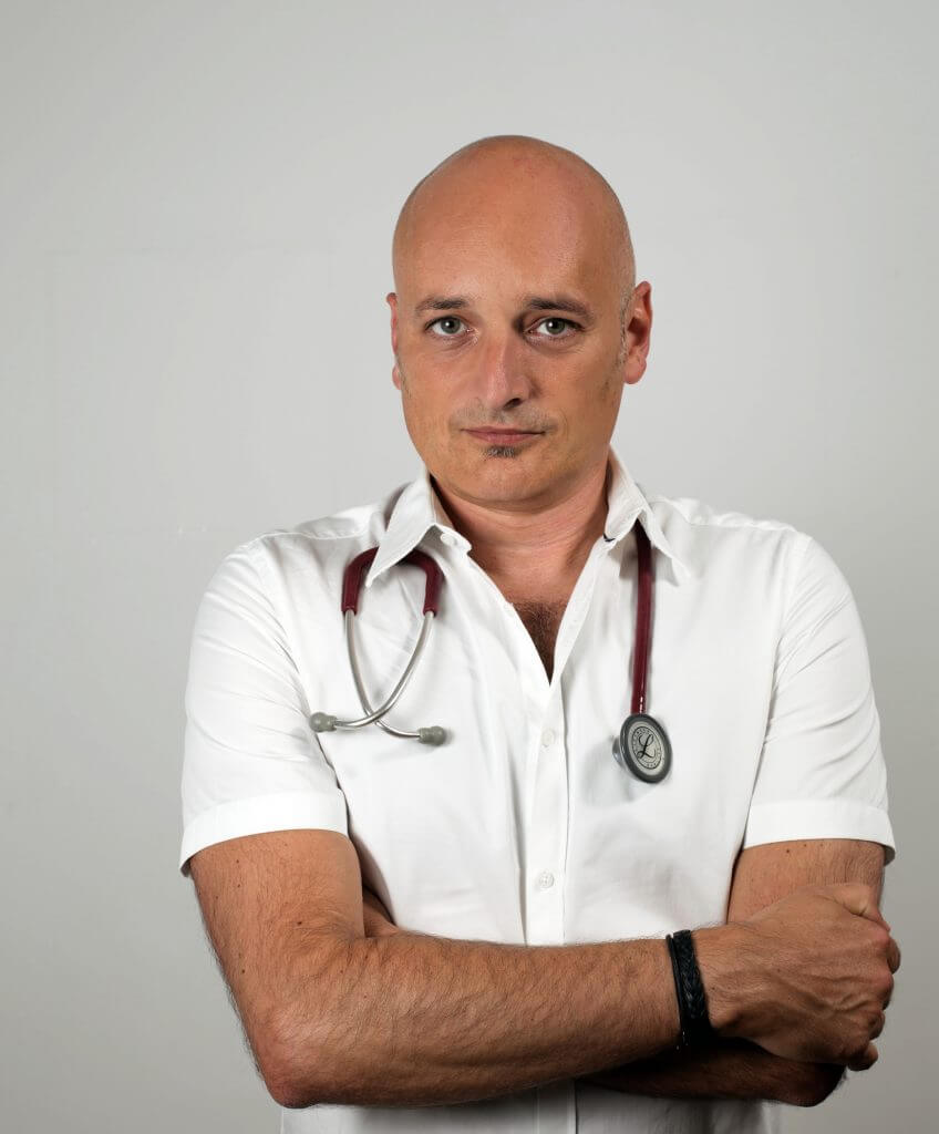 OA Dr. Marton Széll, Facharzt für Innere Medizin, Facharzt für Infektiologie und Tropenmedizin